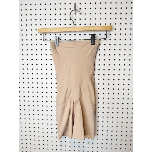 SPANX | Seamless High-Waist Shapewear in Nude Sz. Small - Picture 2 of 8